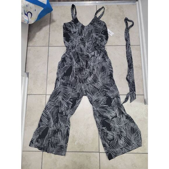 Black and white summer romper‎ - Picture 1 of 5